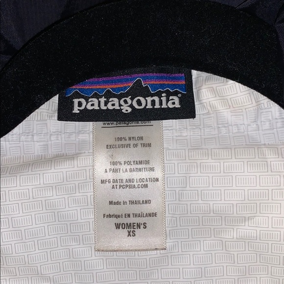 Patagonia Rain Hooded Coat - Picture 3 of 4